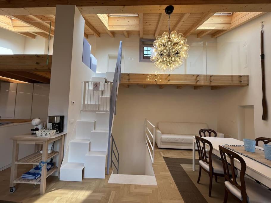 La Piccola Casa Al Lago - Intera Casa Con 3 Camere E 2 Box Salò Εξωτερικό φωτογραφία