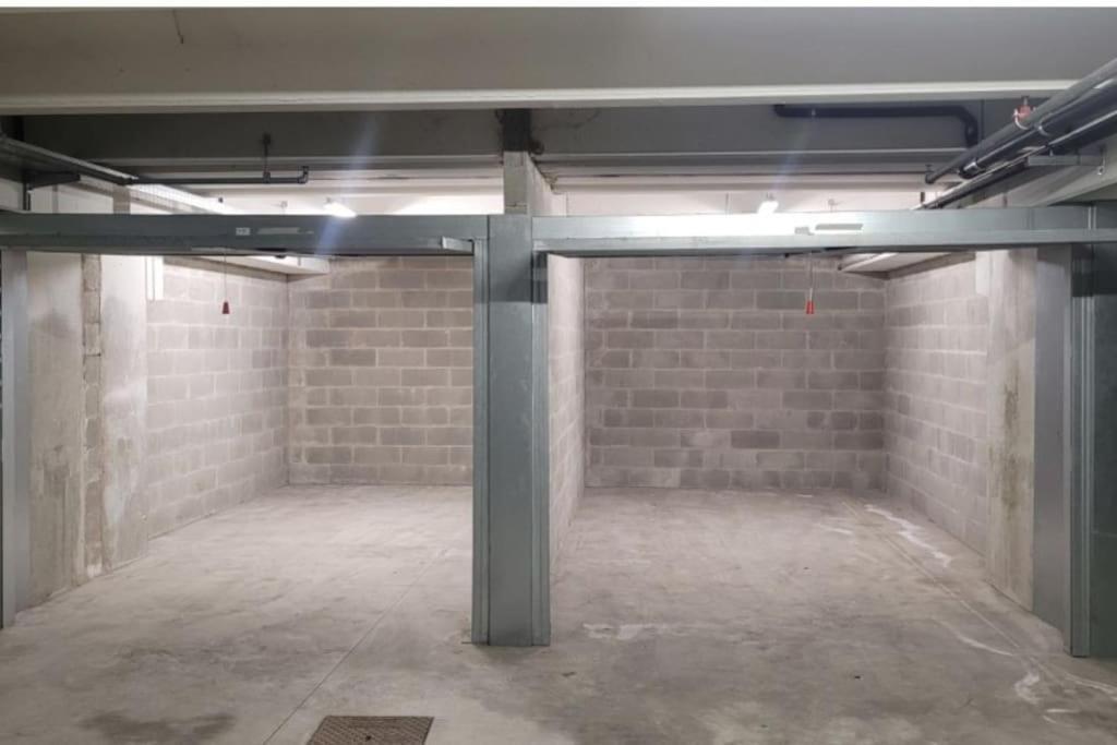 La Piccola Casa Al Lago - Intera Casa Con 3 Camere E 2 Box Salò Εξωτερικό φωτογραφία